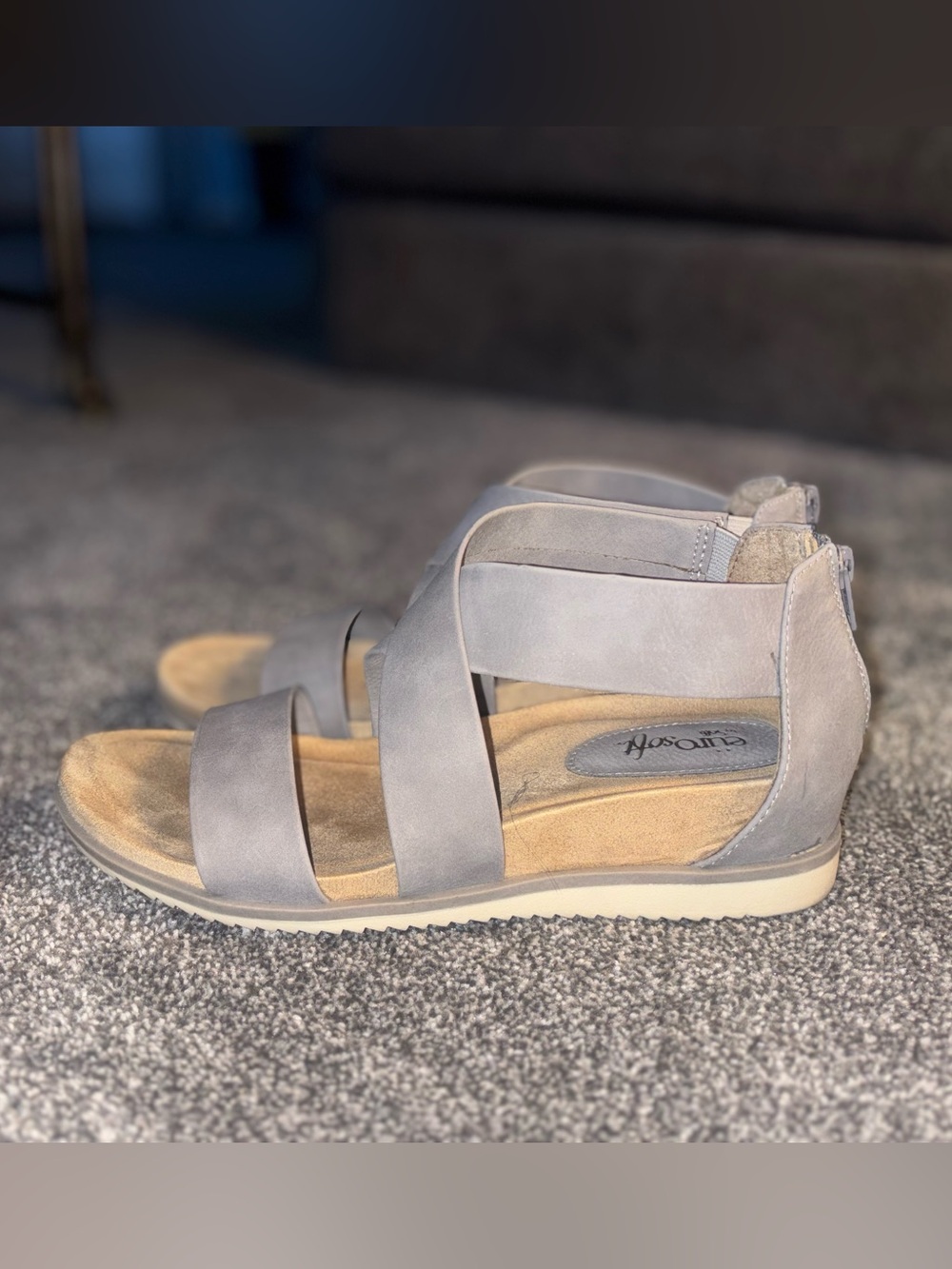EUROSOFT Women's Light Grey Strappy Wedge Sandals - Picture 7 of 13